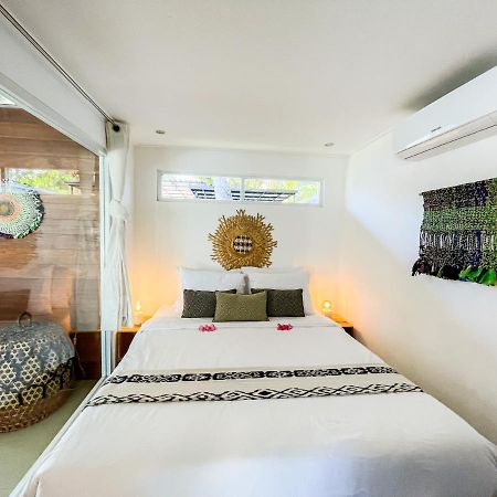 Villa Kotak Surfers Escape Reopening Rates Apply Now Selong Belanak Exterior foto