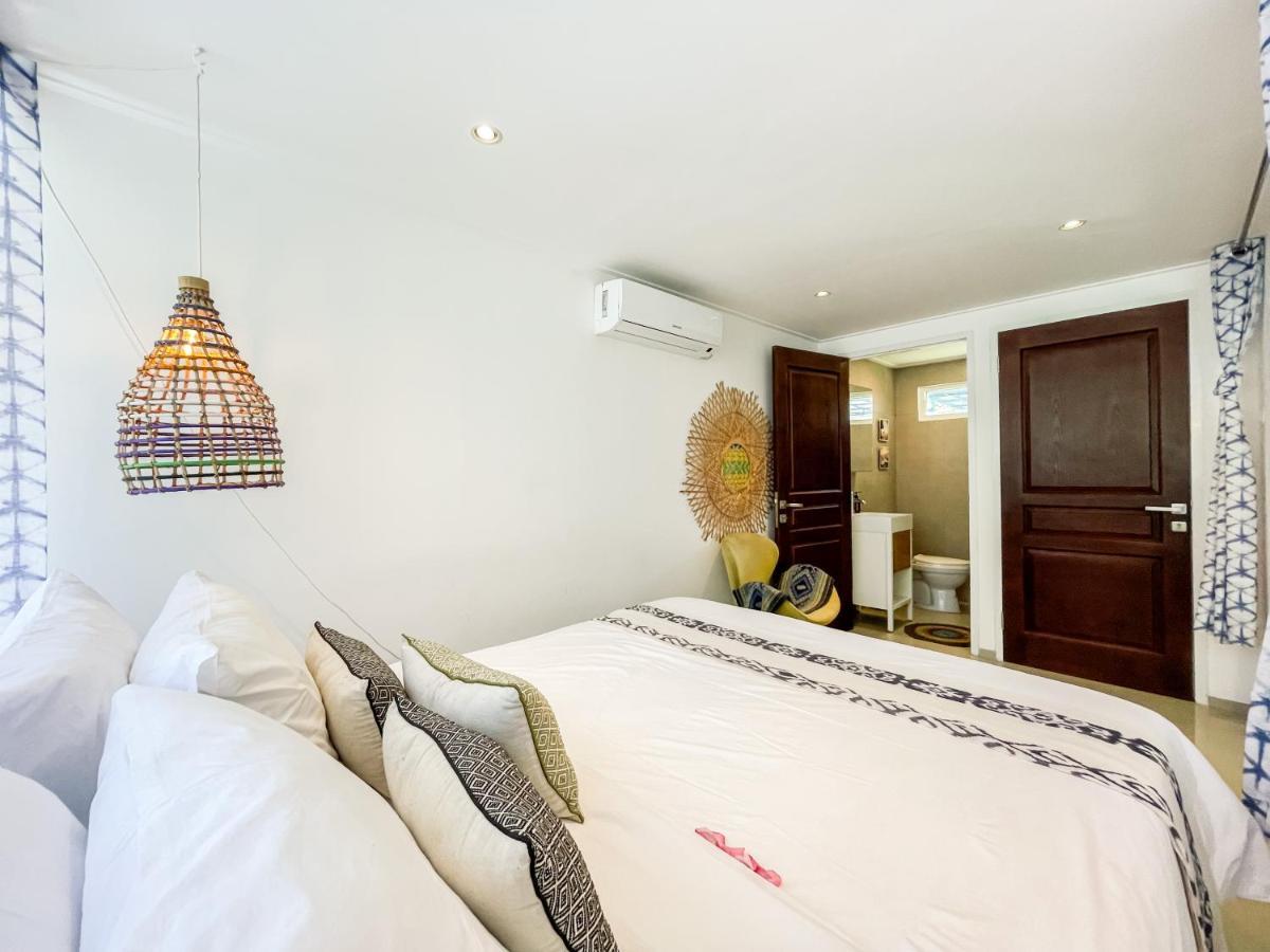 Villa Kotak Surfers Escape Reopening Rates Apply Now Selong Belanak Exterior foto