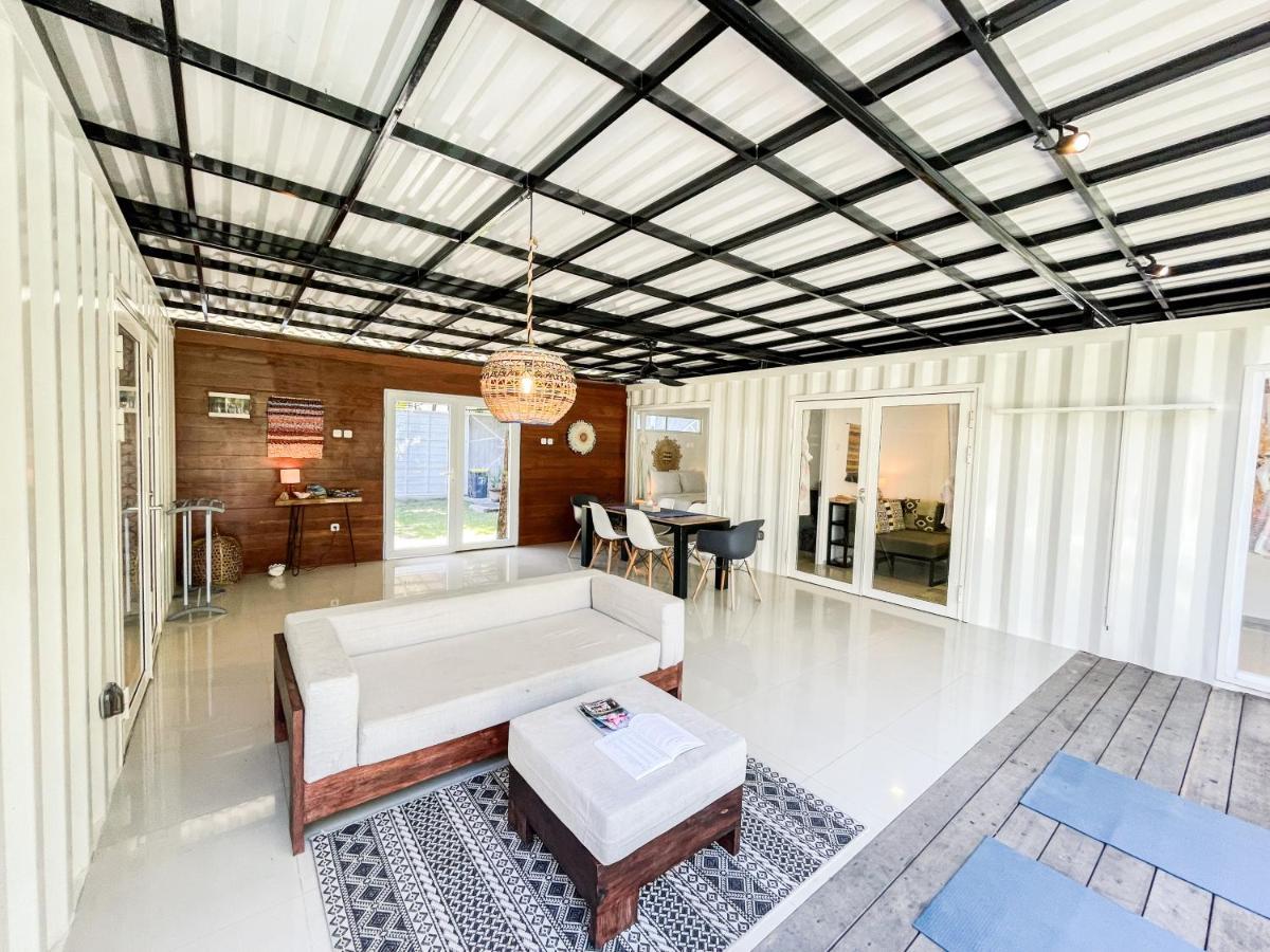 Villa Kotak Surfers Escape Reopening Rates Apply Now Selong Belanak Exterior foto